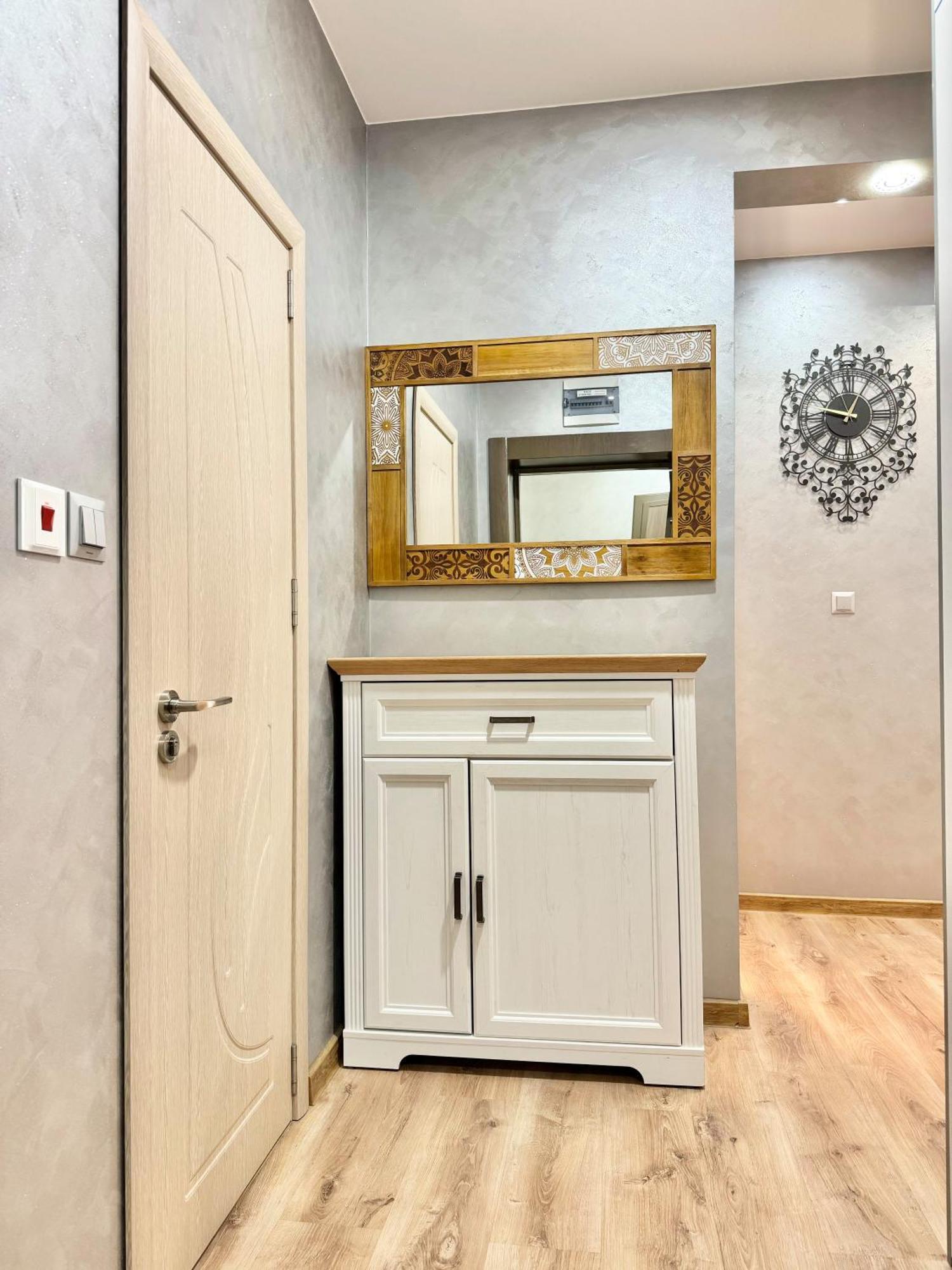 Top Centre 2Bed Apartment For 5 Guests 2 Minutes From High Street 플로브디프 외부 사진