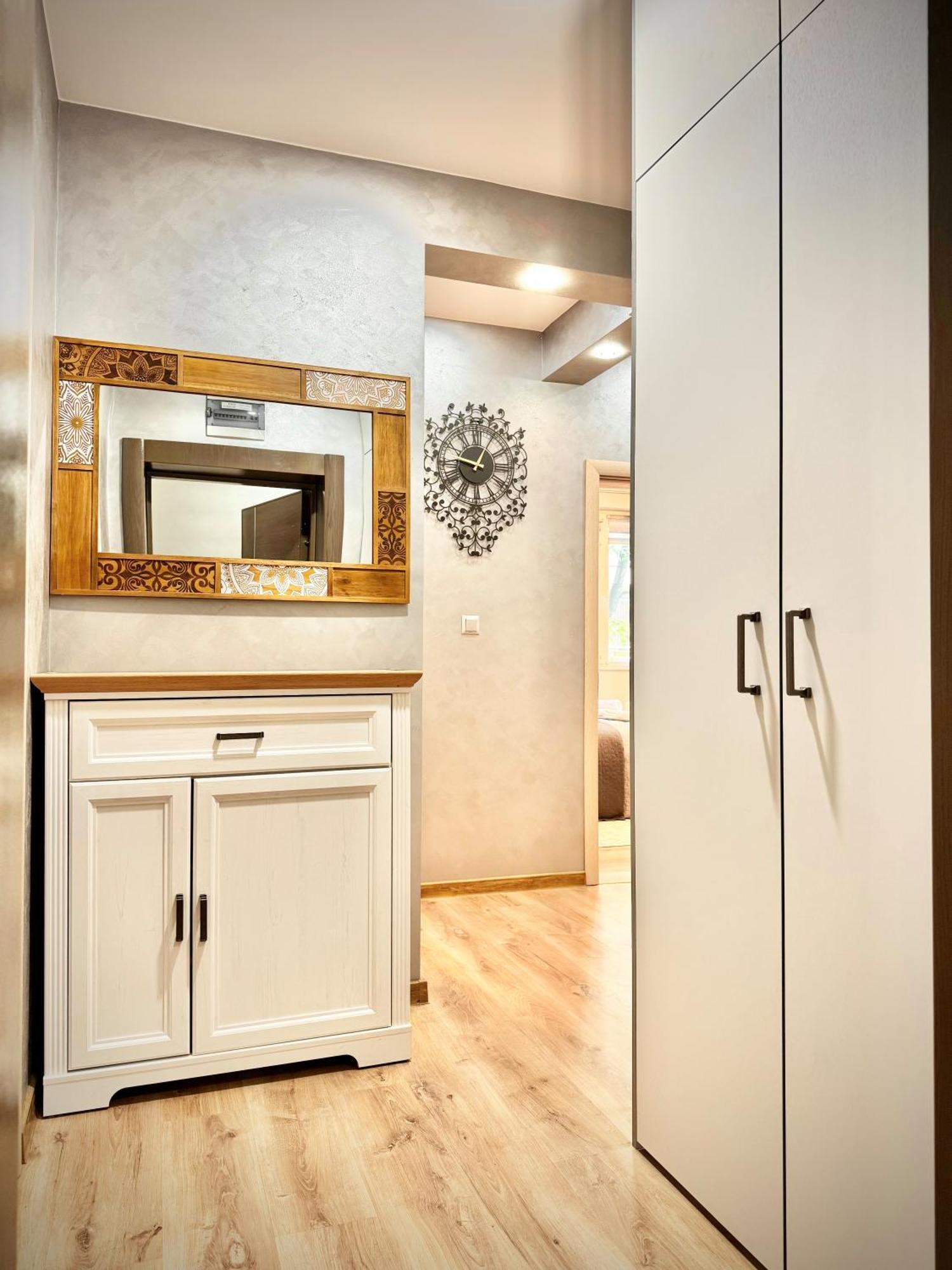 Top Centre 2Bed Apartment For 5 Guests 2 Minutes From High Street 플로브디프 외부 사진